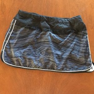 Athleta Running Skort/ Skirt with Shorts Size 8